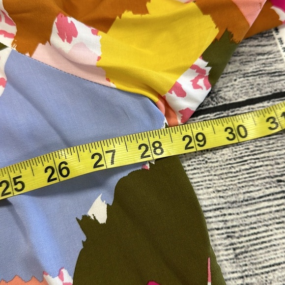 Eloquii Elements • Abstract Print Blouse w/Ruched Sleeves • Sz 24 • NEW! - Picture 9 of 11